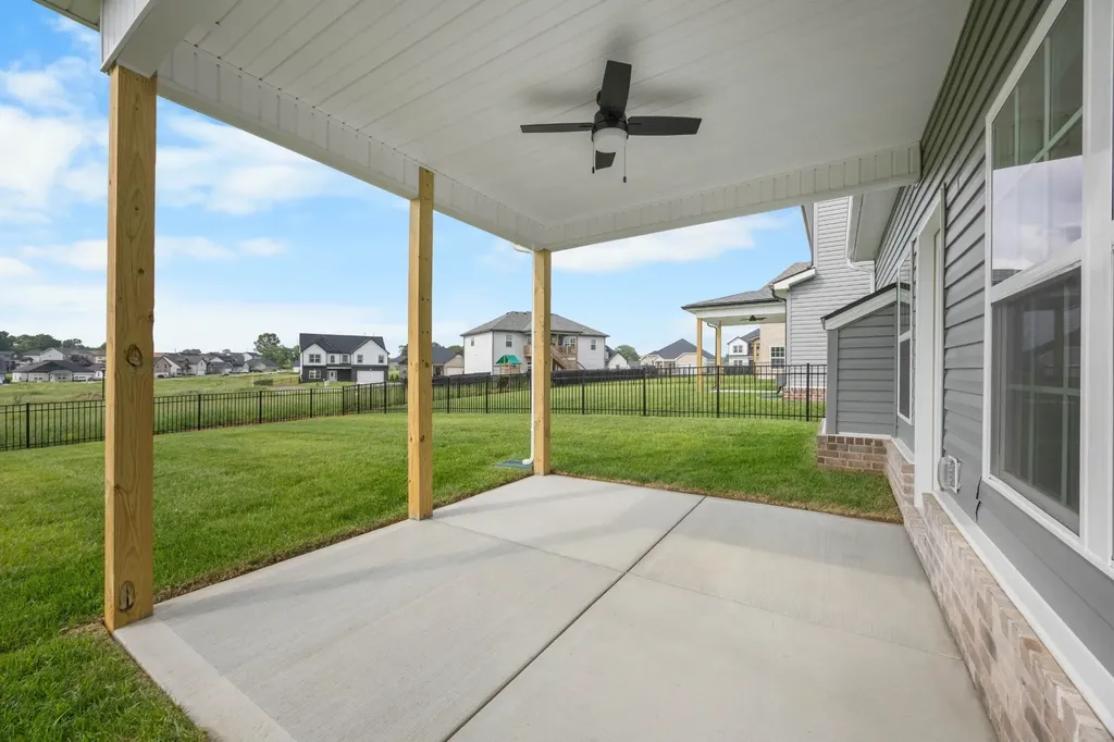 2582 Rafiki Drive Clarksville TN 37042