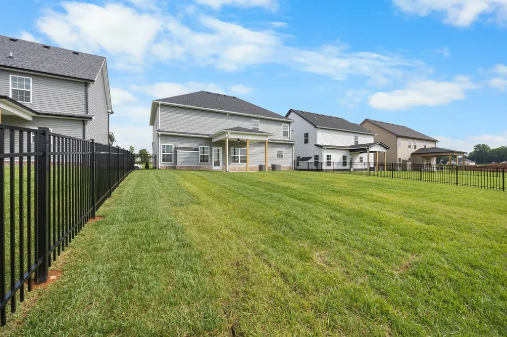 2582 Rafiki Drive Clarksville TN 37042