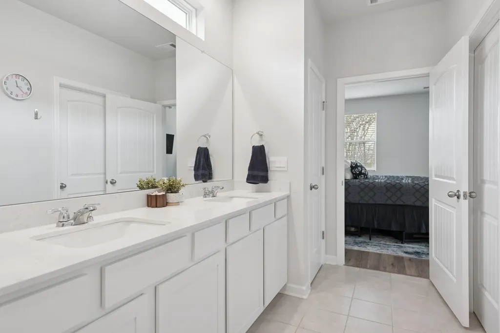 7258 Lang Avenue White House TN 37188