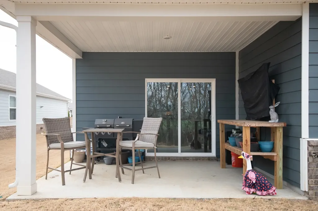7258 Lang Avenue White House TN 37188