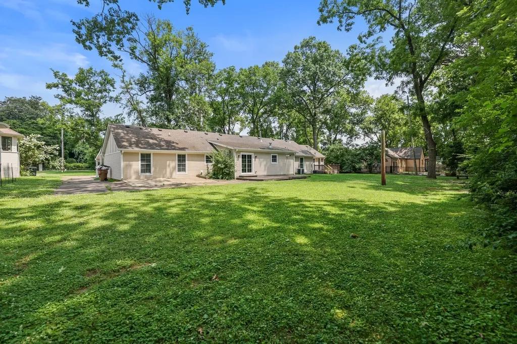 5909 Old Harding Pike Nashville TN 37205