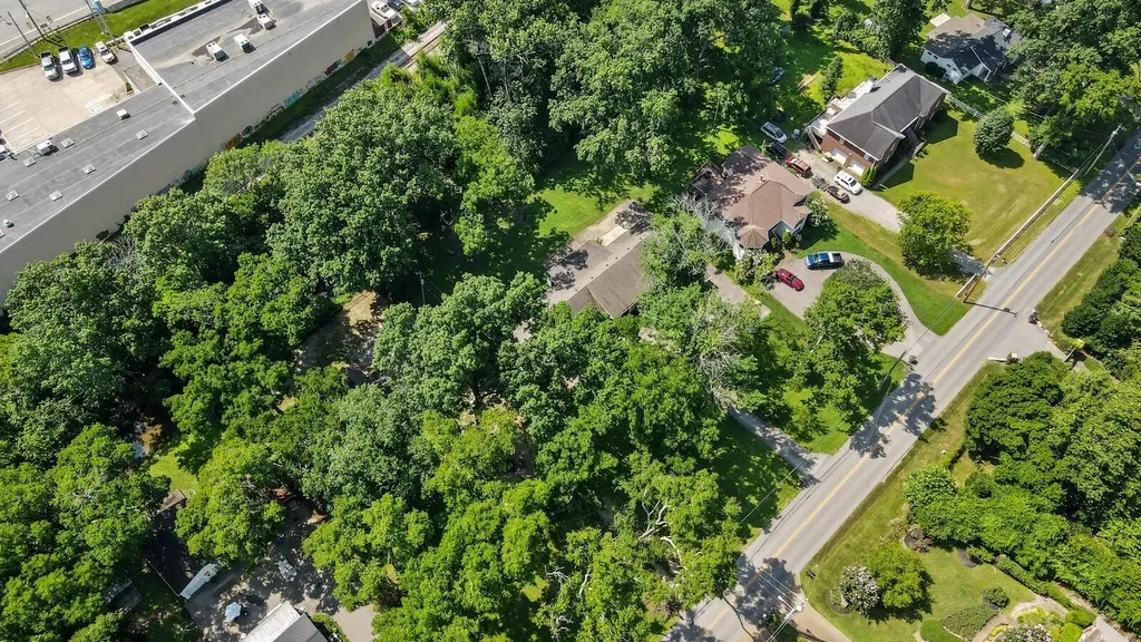 5909 Old Harding Pike Nashville TN 37205