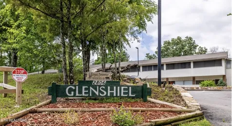 2806 Suncrest Road Pigeon Forge TN 37863