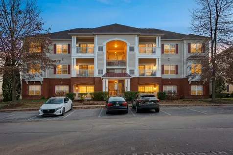 8221 Lenox Creekside Drive Antioch TN 37013