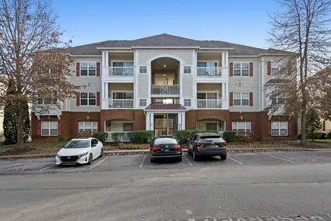 8221 Lenox Creekside Drive Antioch TN 37013