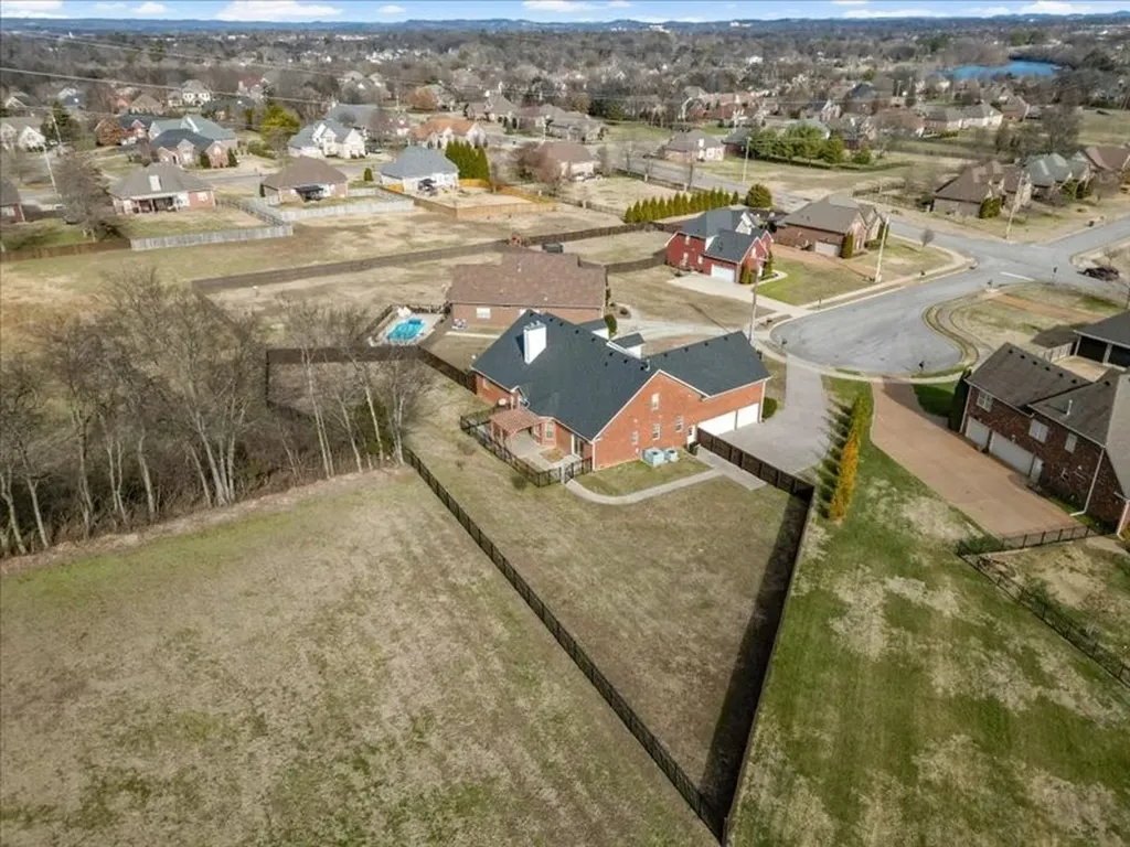 927 Westbrook Drive Gallatin TN 37066