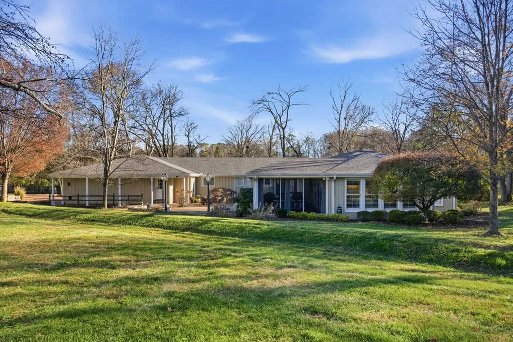 714 Farrell Road Nashville TN 37220
