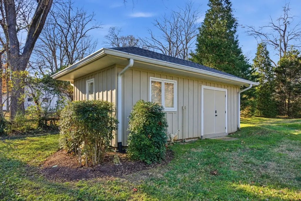 714 Farrell Road Nashville TN 37220