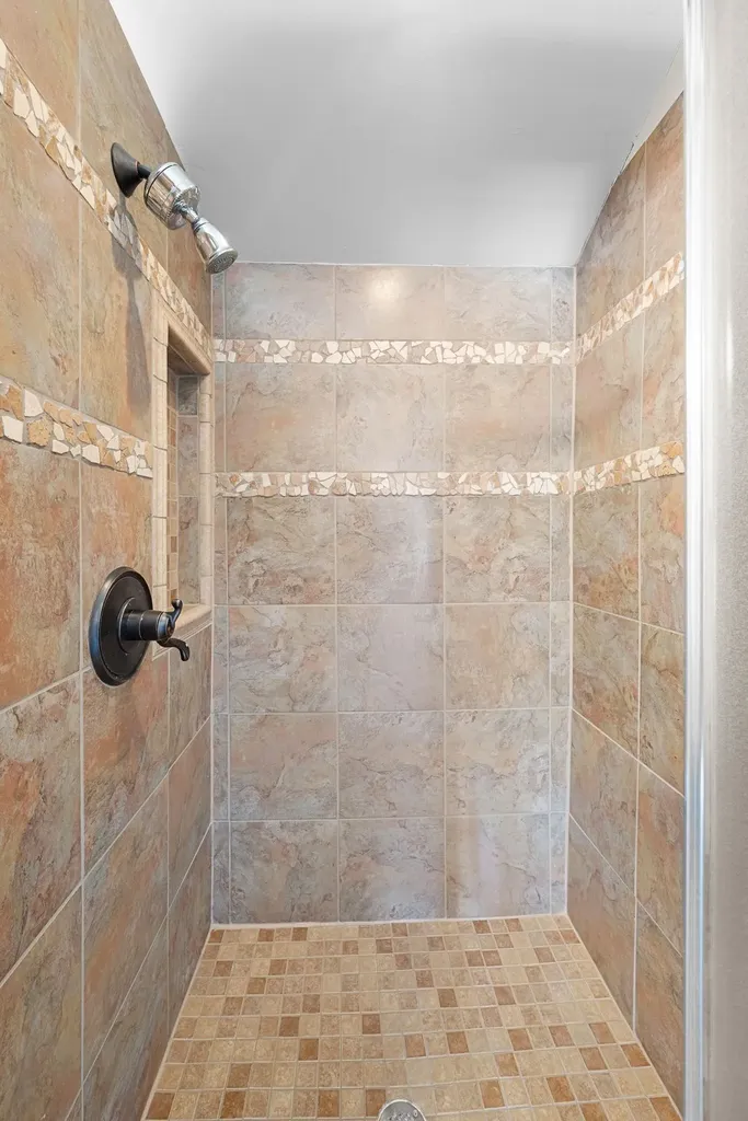816 Inverness Avenue Nashville TN 37204