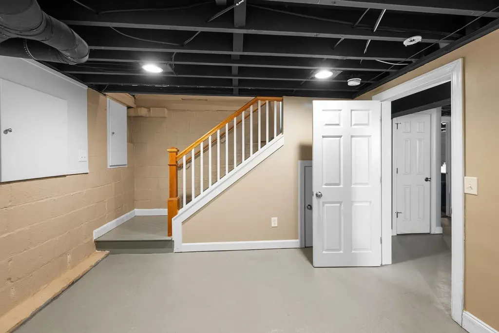816 Inverness Avenue Nashville TN 37204
