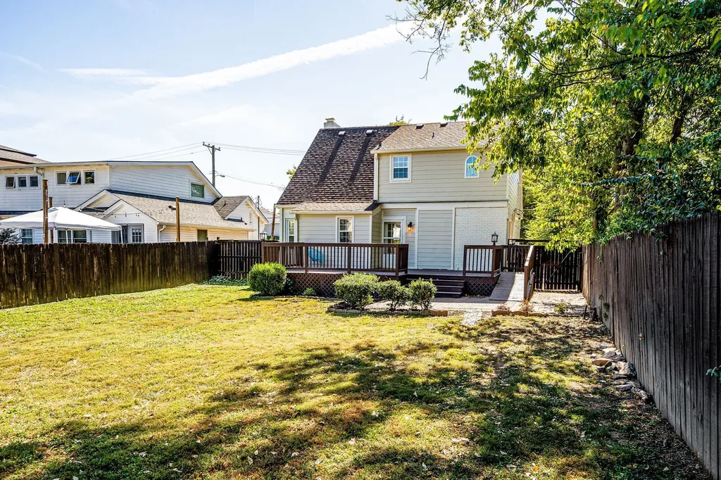 816 Inverness Avenue Nashville TN 37204