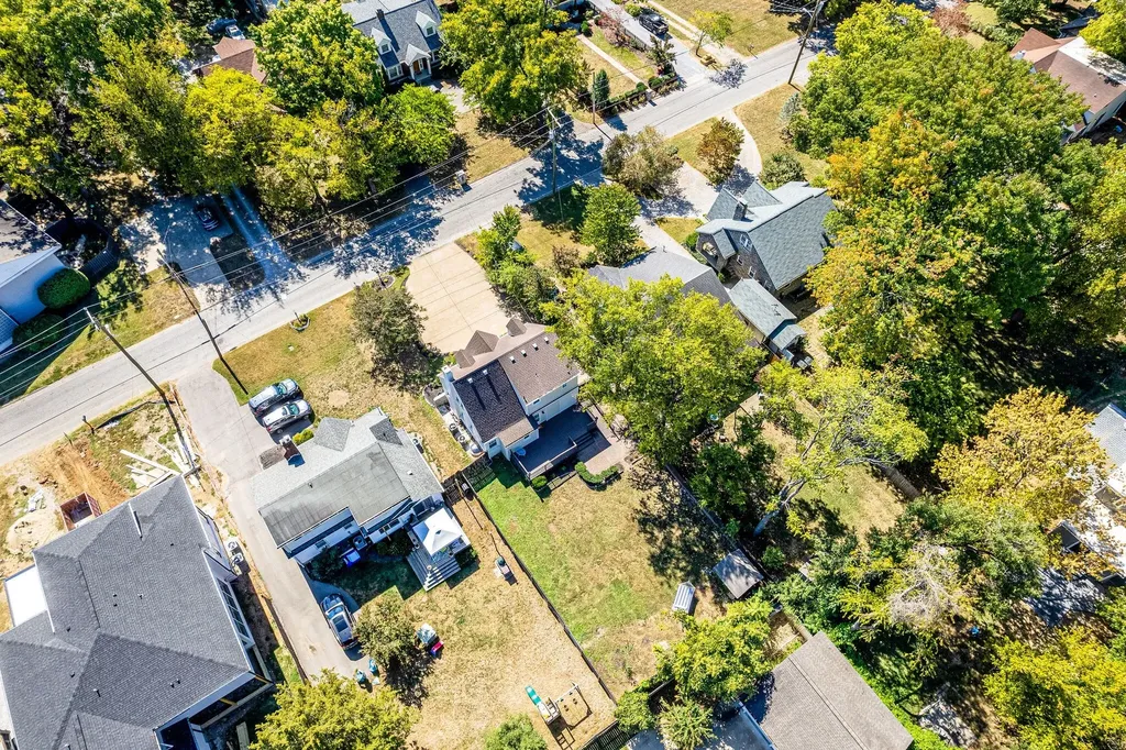 816 Inverness Avenue Nashville TN 37204