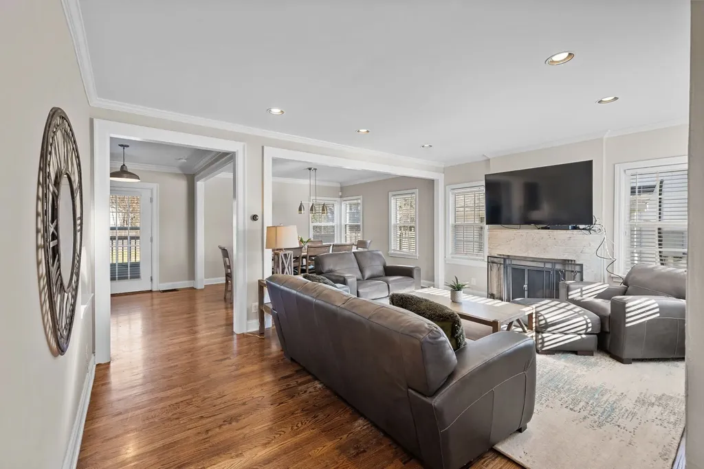816 Inverness Avenue Nashville TN 37204