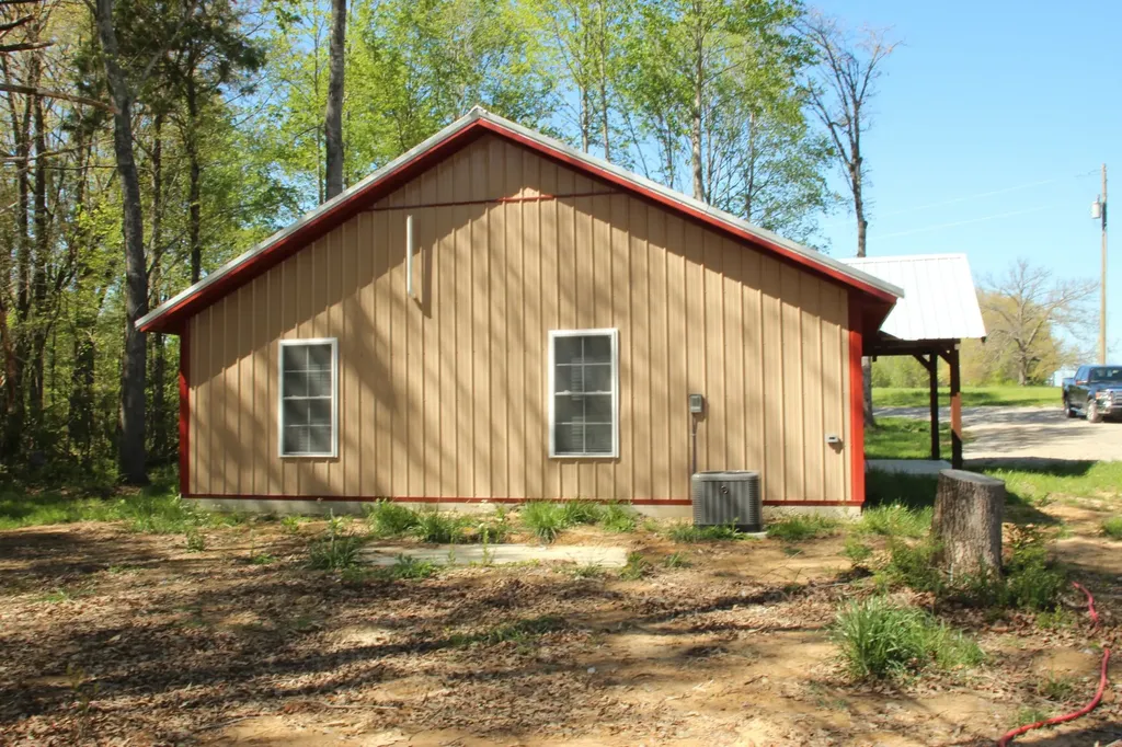 135 Jim Warren Road Mcminnville TN 37110