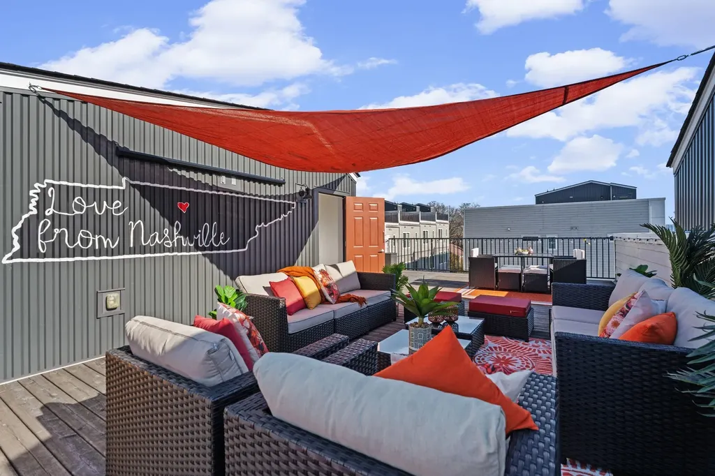 510 31st Ave, N Nashville TN 37209