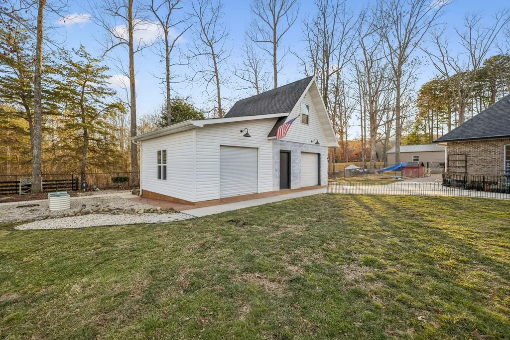 202 55th Avenue Gruetli Laager TN 37339