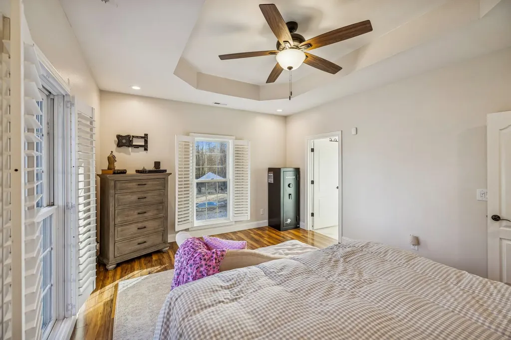 202 55th Avenue Gruetli Laager TN 37339