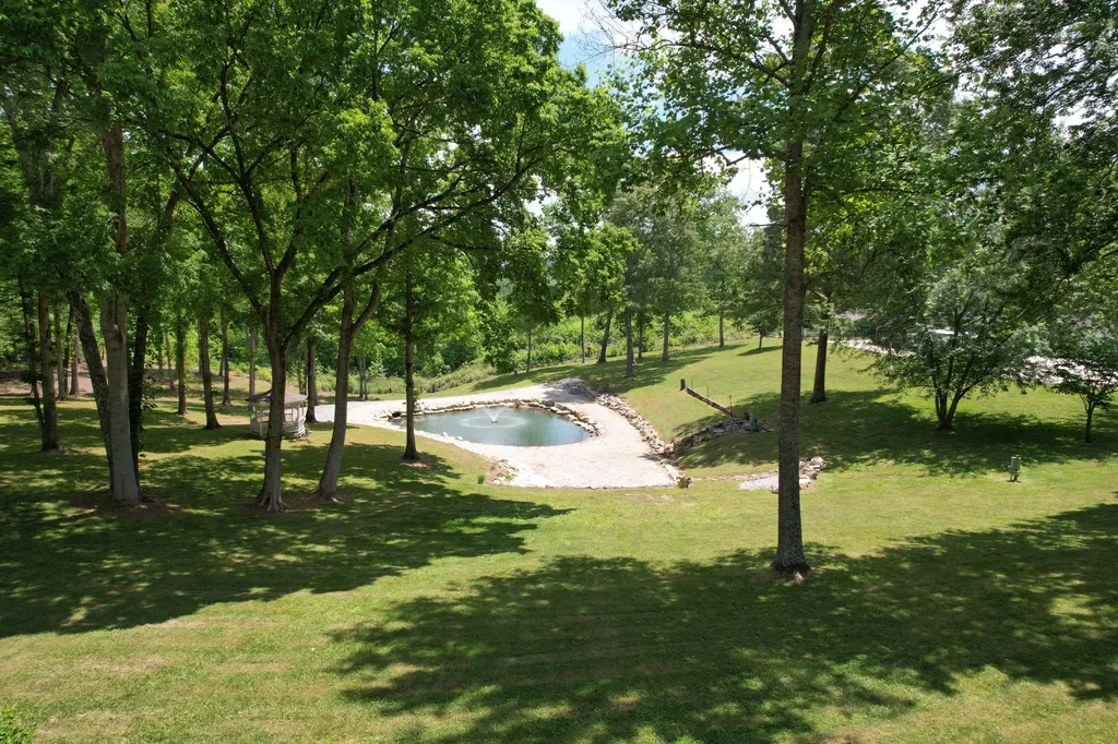 202 55th Avenue Gruetli Laager TN 37339
