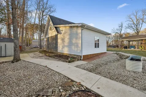 202 55th Avenue Gruetli Laager TN 37339