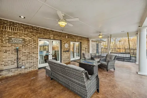 202 55th Avenue Gruetli Laager TN 37339