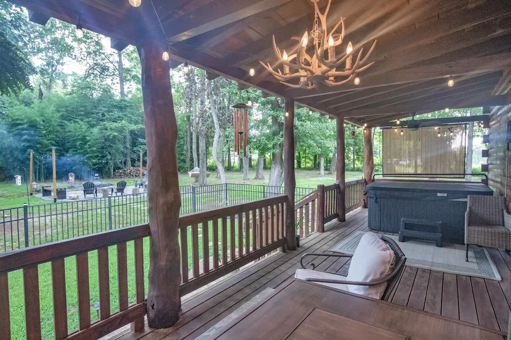 4210 Highway 76 Cottontown TN 37048