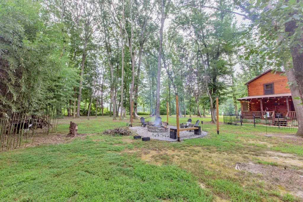 4210 Highway 76 Cottontown TN 37048