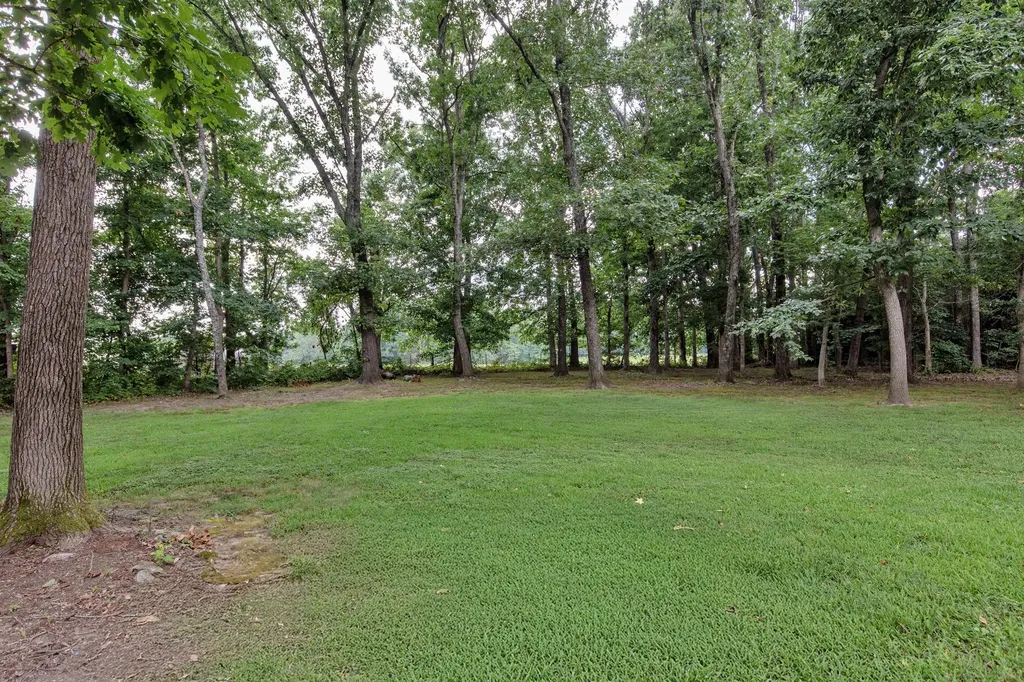 4210 Highway 76 Cottontown TN 37048