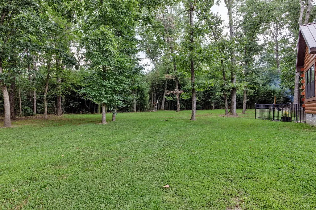4210 Highway 76 Cottontown TN 37048