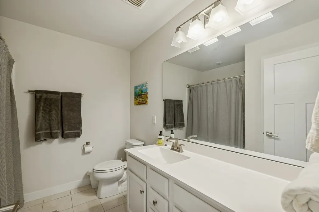 3043 Persimmon Street Columbia TN 38401