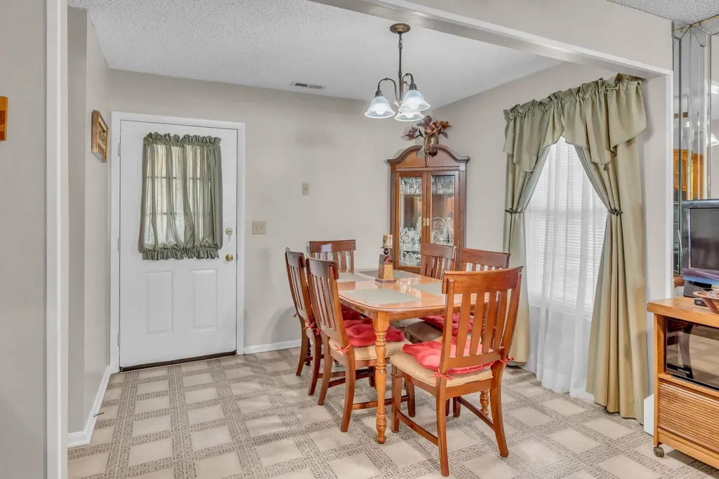 717 Flint Ridge Drive Whites Creek TN 37189