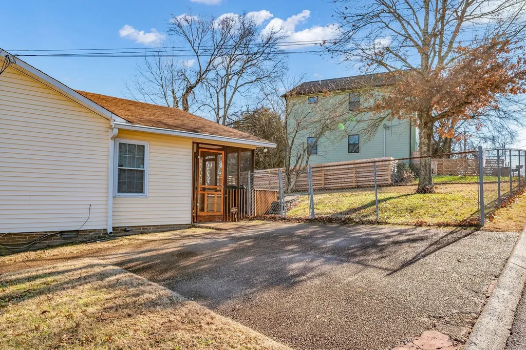 717 Flint Ridge Drive Whites Creek TN 37189