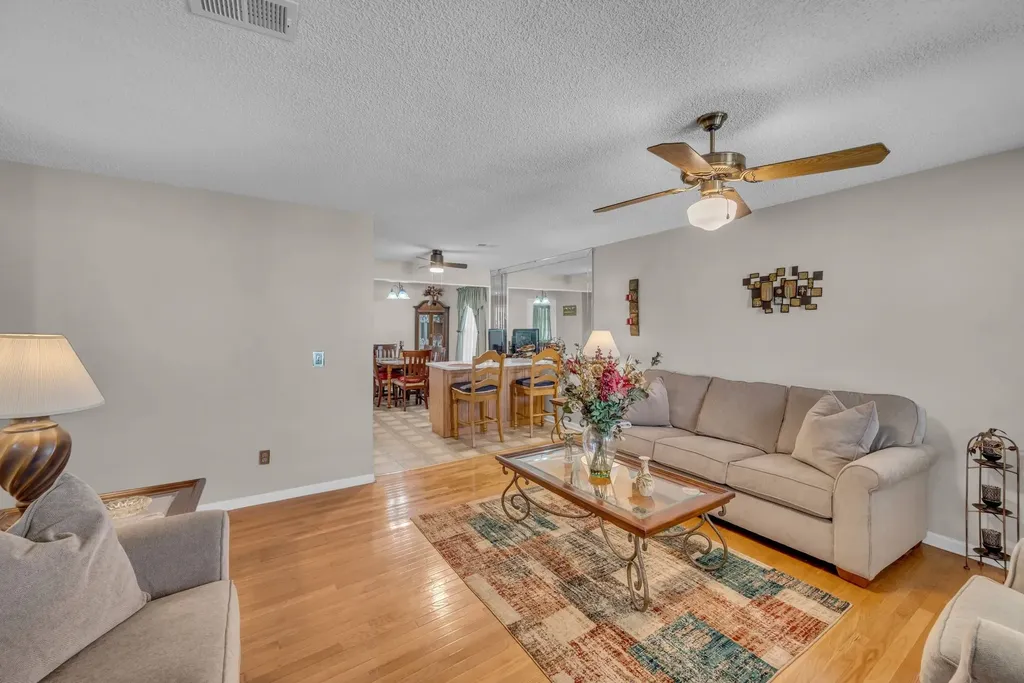 717 Flint Ridge Drive Whites Creek TN 37189