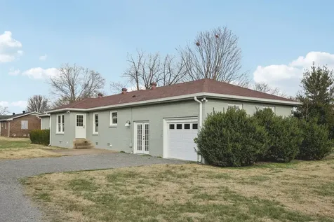 414 Winwood Drive Lebanon TN 37087