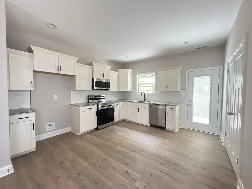 48 Cave Springs Road Clarksville TN 37042