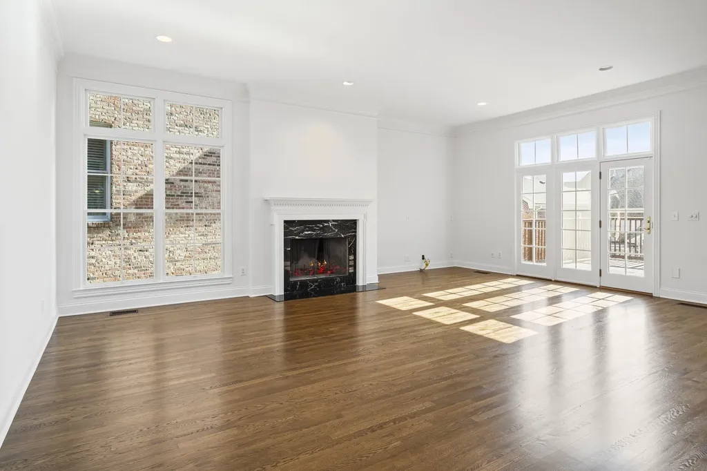 46 Green View Nashville TN 37205