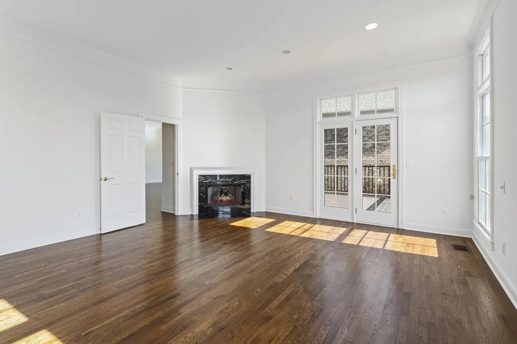 46 Green View Nashville TN 37205
