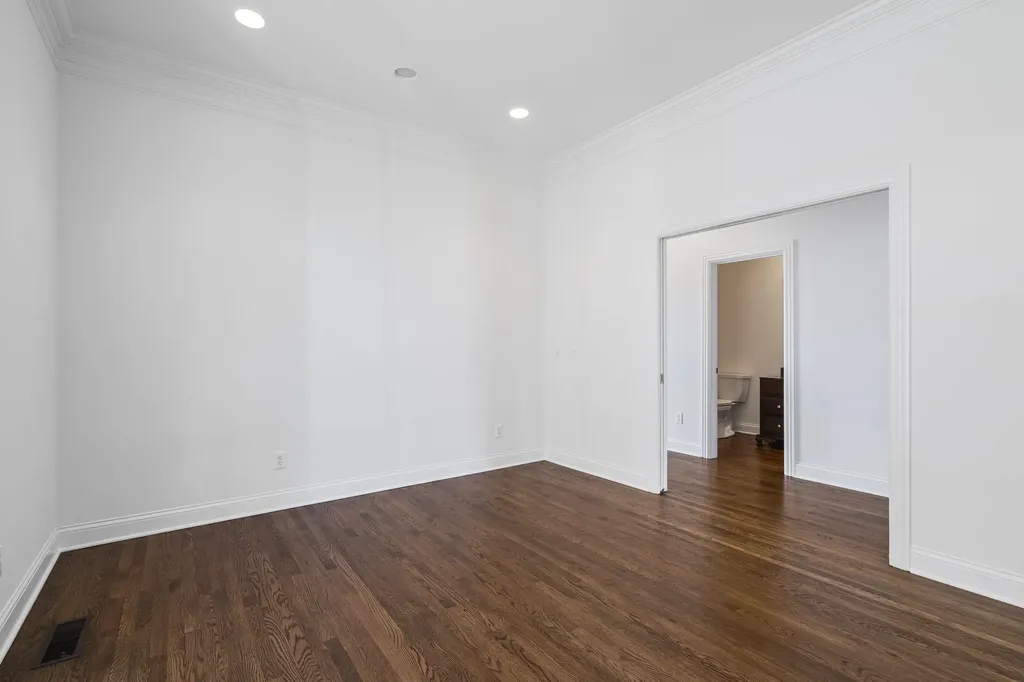 46 Green View Nashville TN 37205