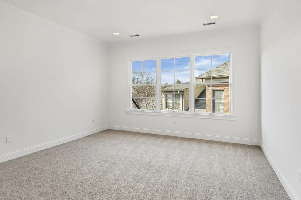 46 Green View Nashville TN 37205