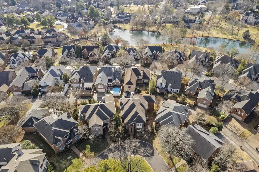 46 Green View Nashville TN 37205