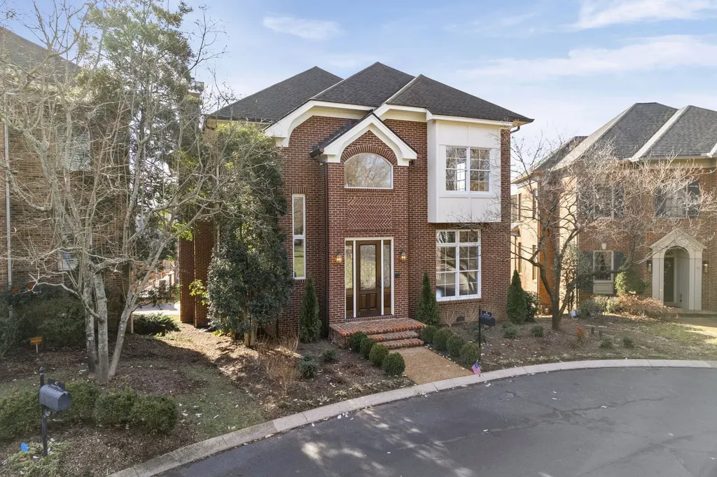 46 Green View Nashville TN 37205