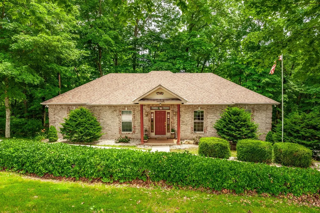 6513 N Mount Pleasant Road Greenbrier TN 37073