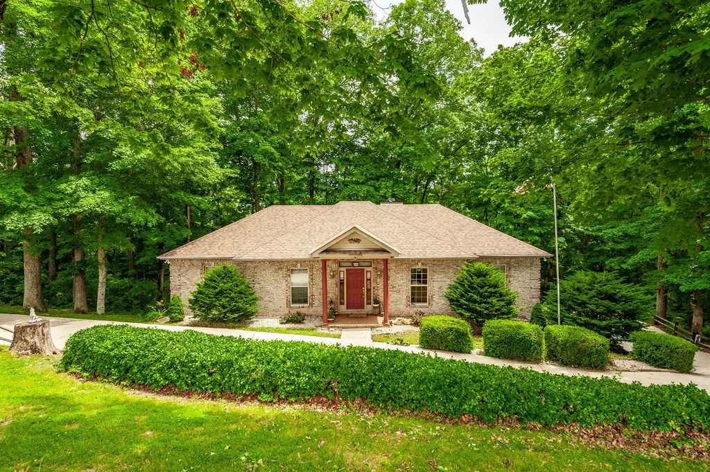 6513 N Mount Pleasant Road Greenbrier TN 37073