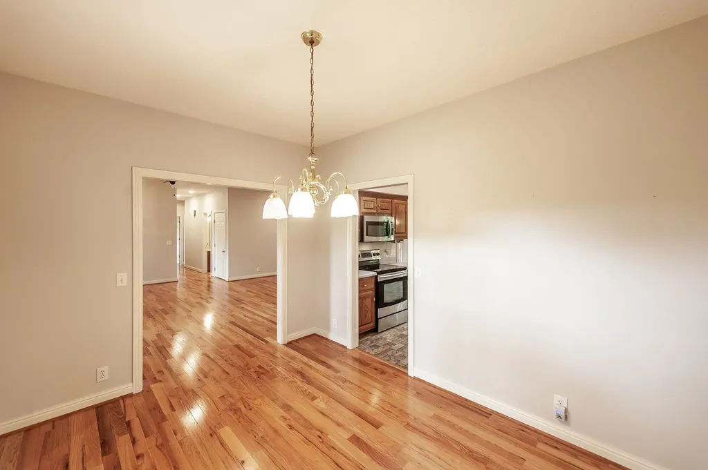 6513 N Mount Pleasant Road Greenbrier TN 37073