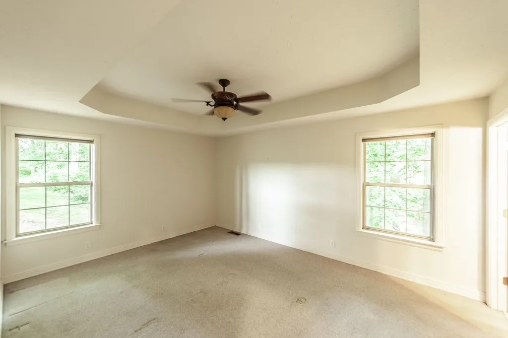 6513 N Mount Pleasant Road Greenbrier TN 37073