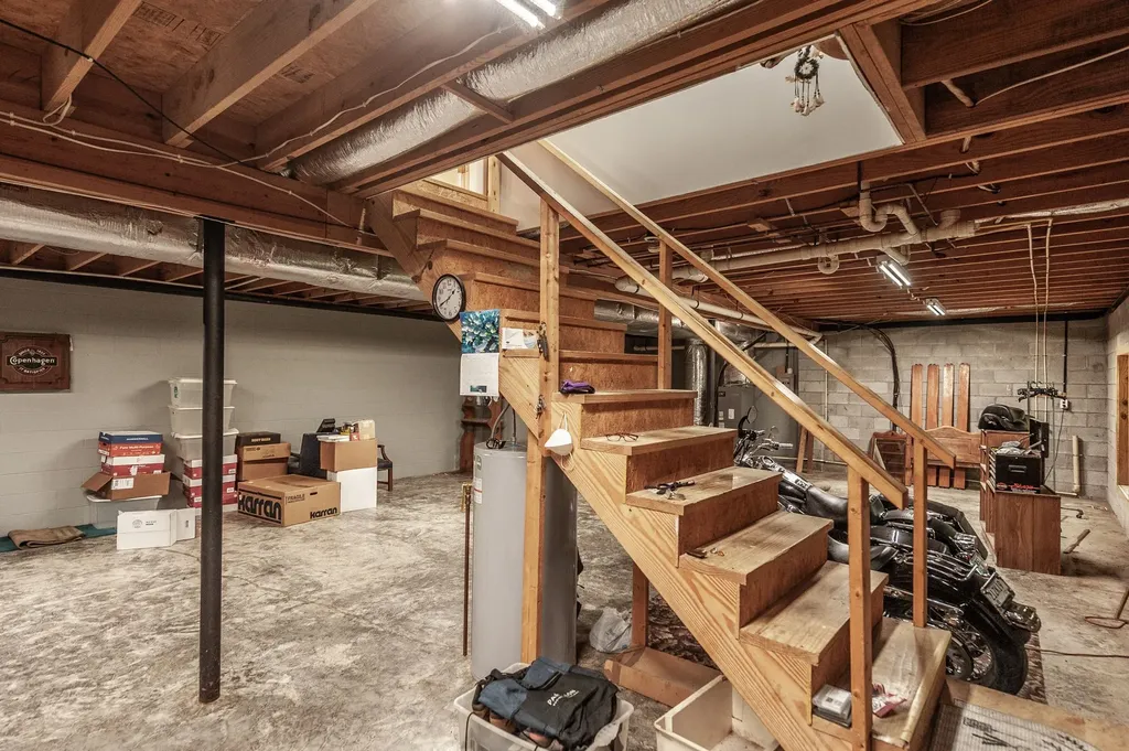 6513 N Mount Pleasant Road Greenbrier TN 37073