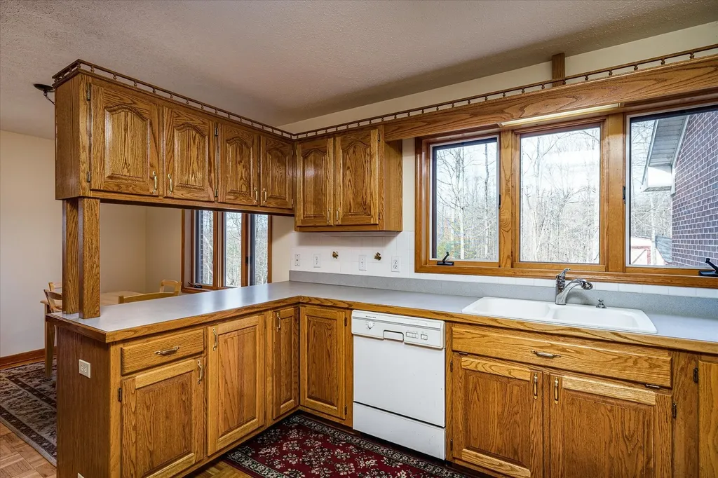 8631 Monterey Highway Monterey TN 38574