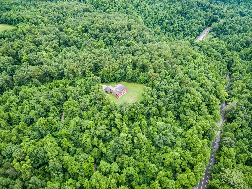 8631 Monterey Highway Monterey TN 38574