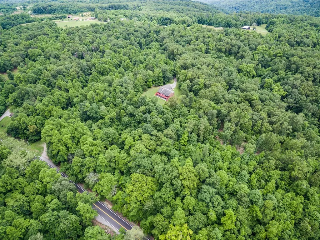 8631 Monterey Highway Monterey TN 38574