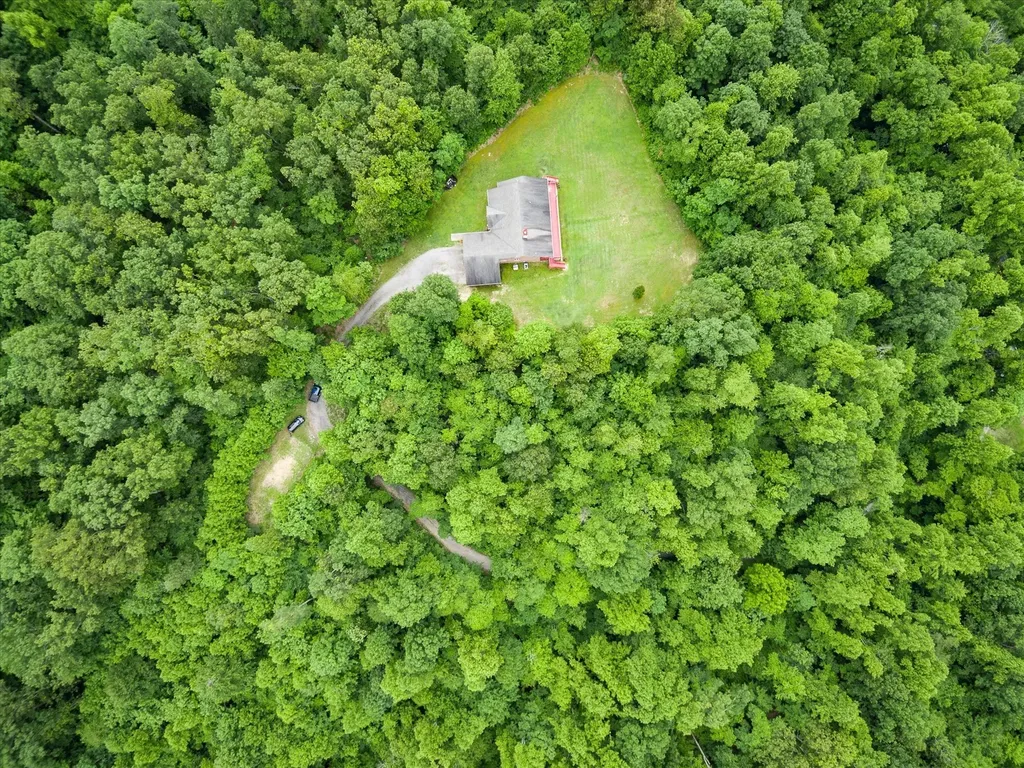 8631 Monterey Highway Monterey TN 38574