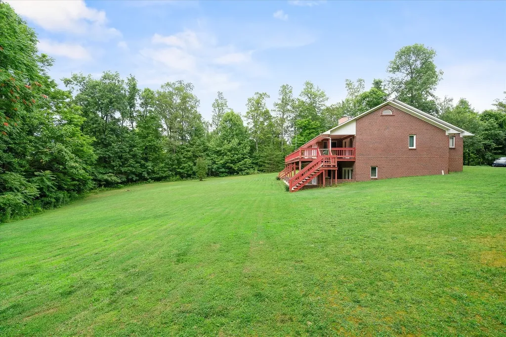 8631 Monterey Highway Monterey TN 38574